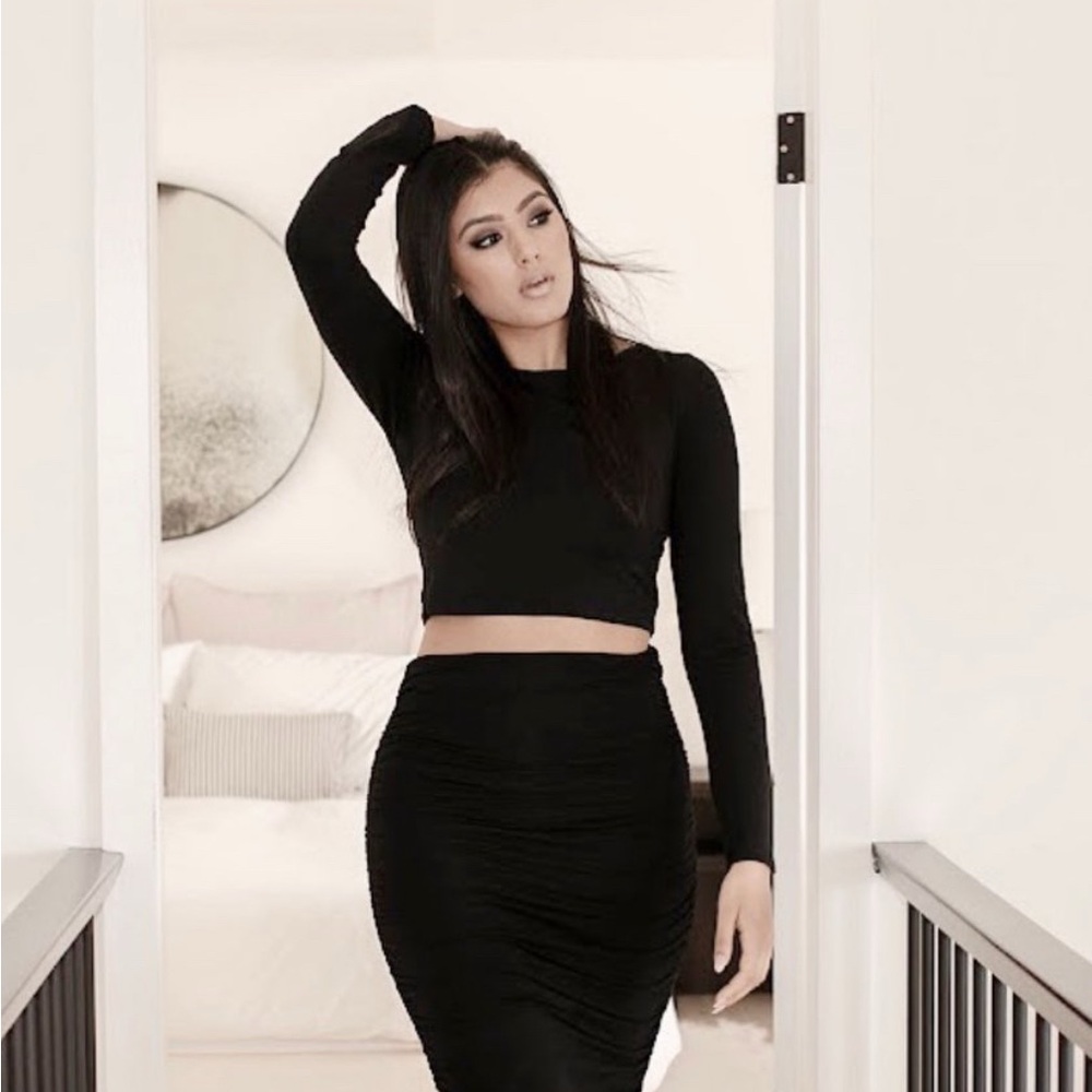 Emmy Deveaux Long Sleeved Cropped Top